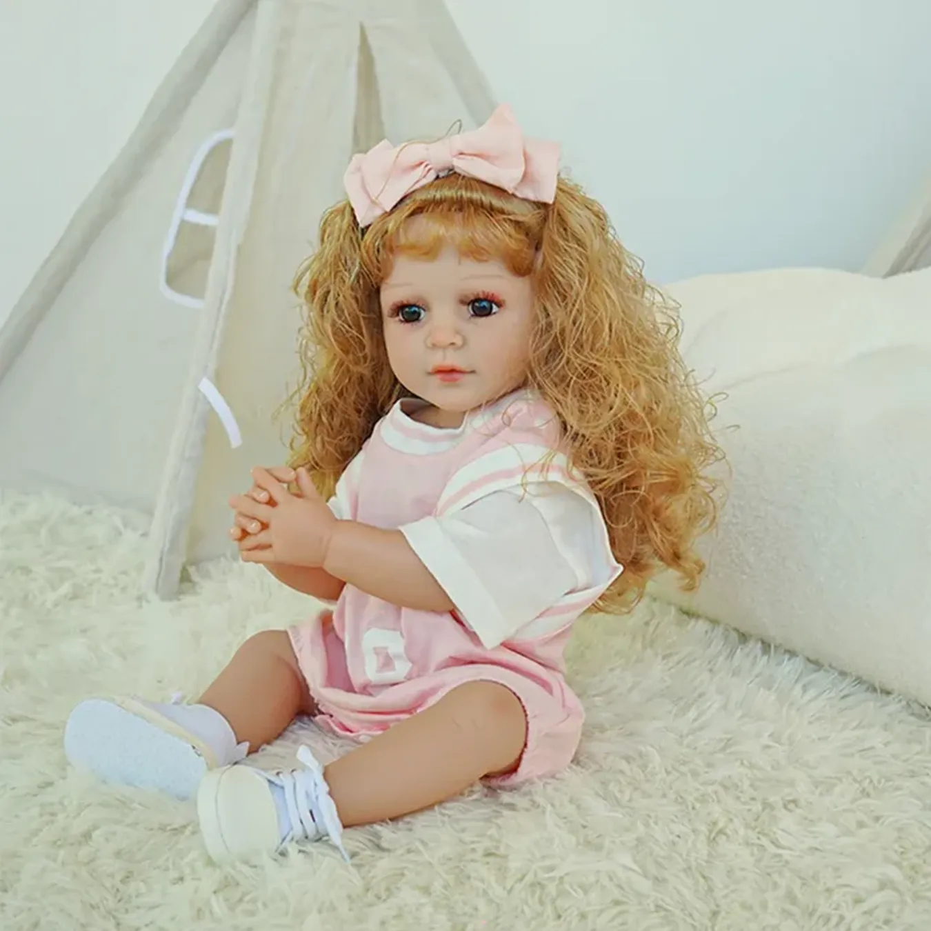 Chimi Doll - (55cm) Reborn Baby Doll Lifelike Kids Play Doll Toddler Doll incl. clothes / accessories (battery operated) - Pink T-Shirt