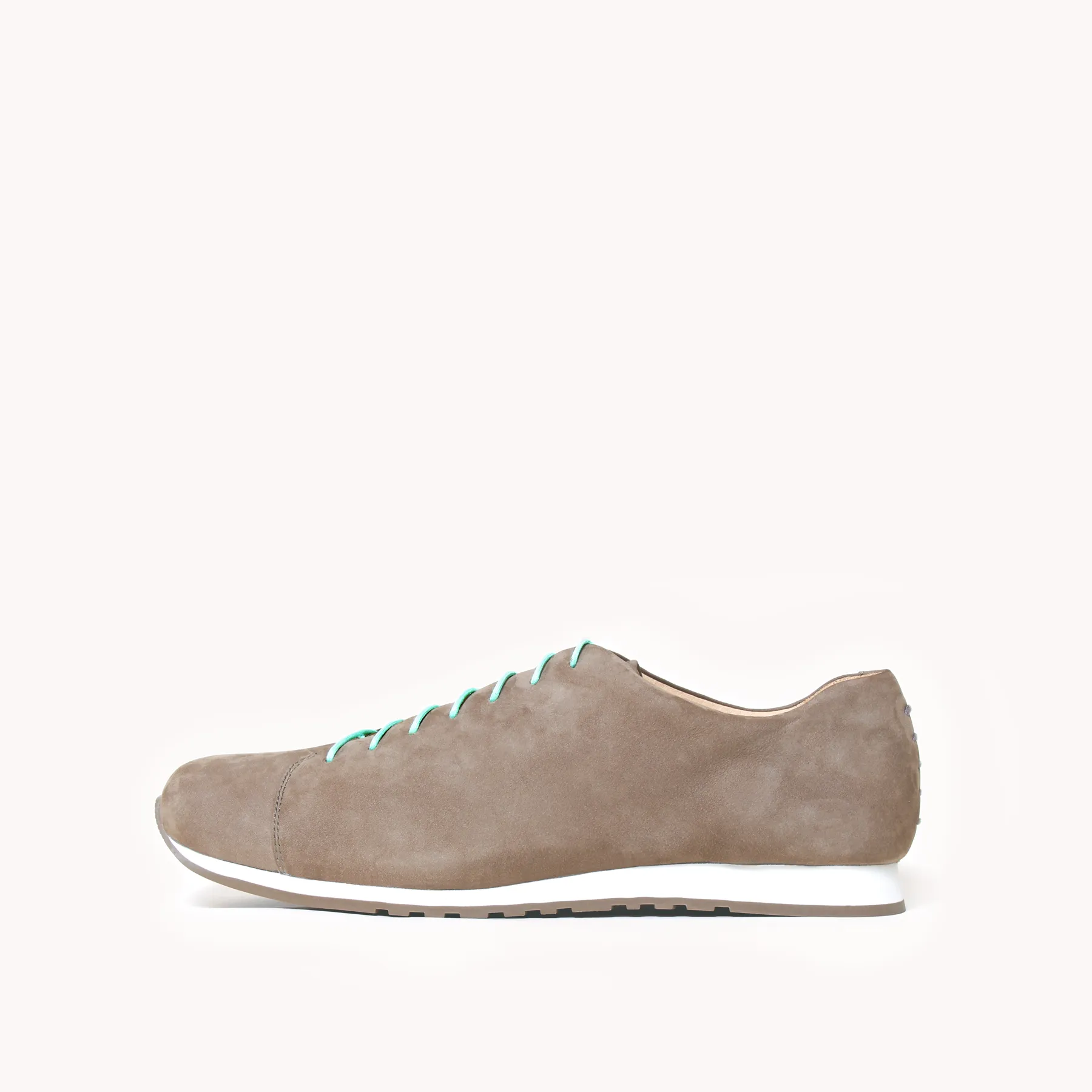 DAS TAUPE SNEAKER