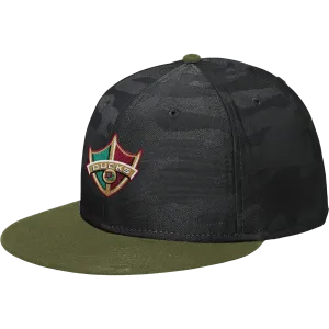 Delaware Ducks New Era Camo Flat Bill Snapback Cap