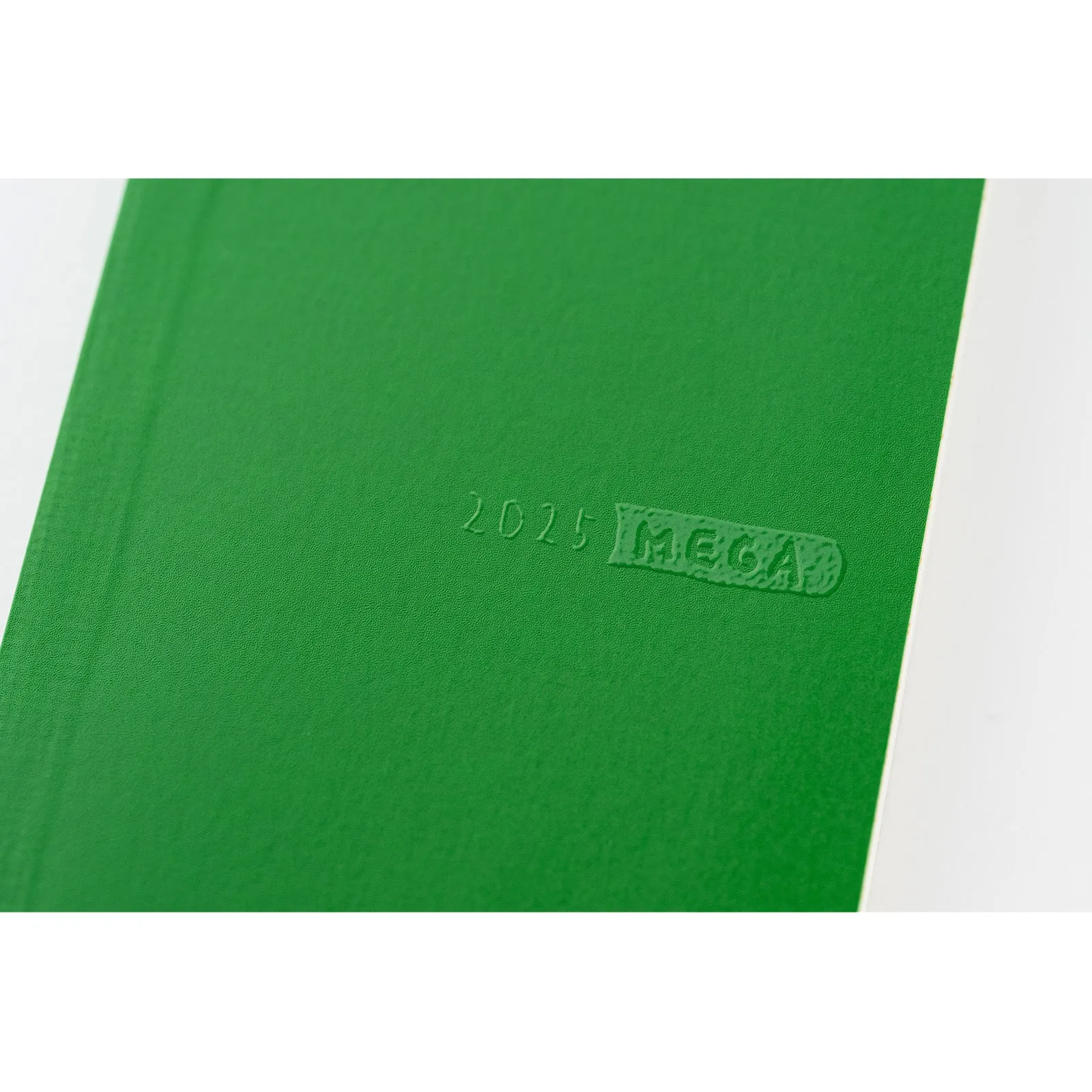 Hobonichi 2025 Weeks MEGA English Edition [Sneaker: Leaf Green]