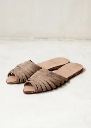 Lynne Sandals Nude Suede - 7