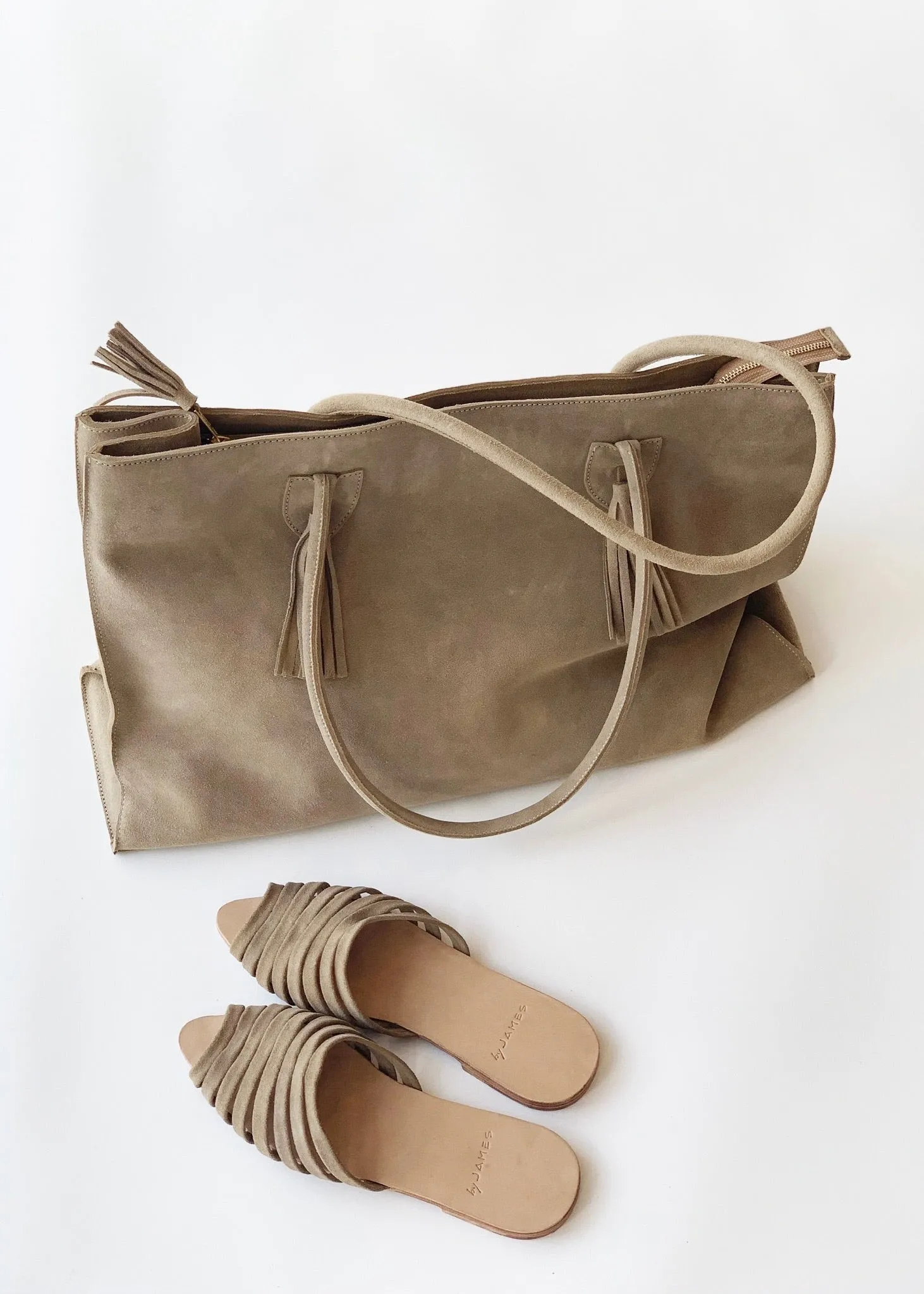 Lynne Sandals Nude Suede - 7