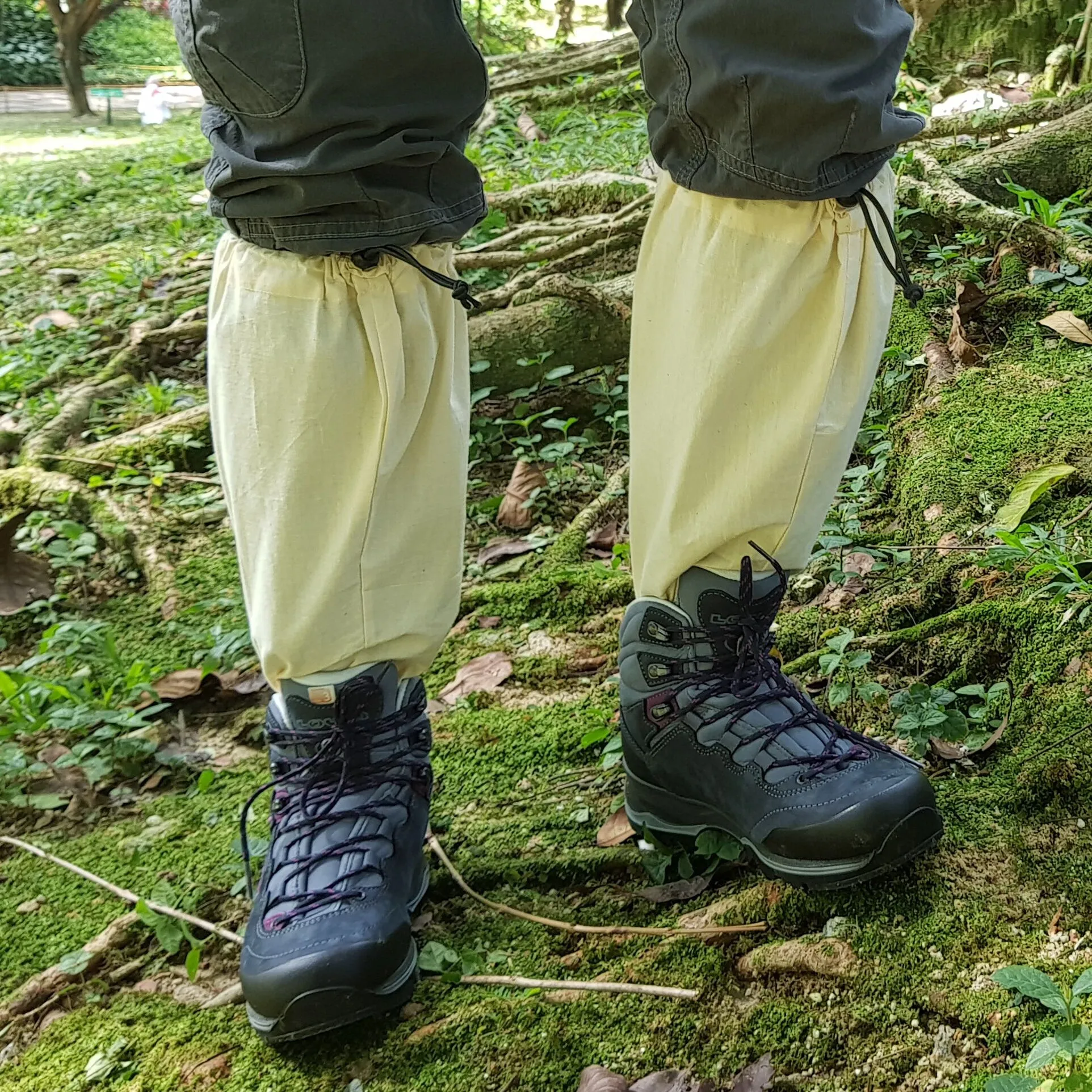 Montanic Leech Socks (Ivory White)