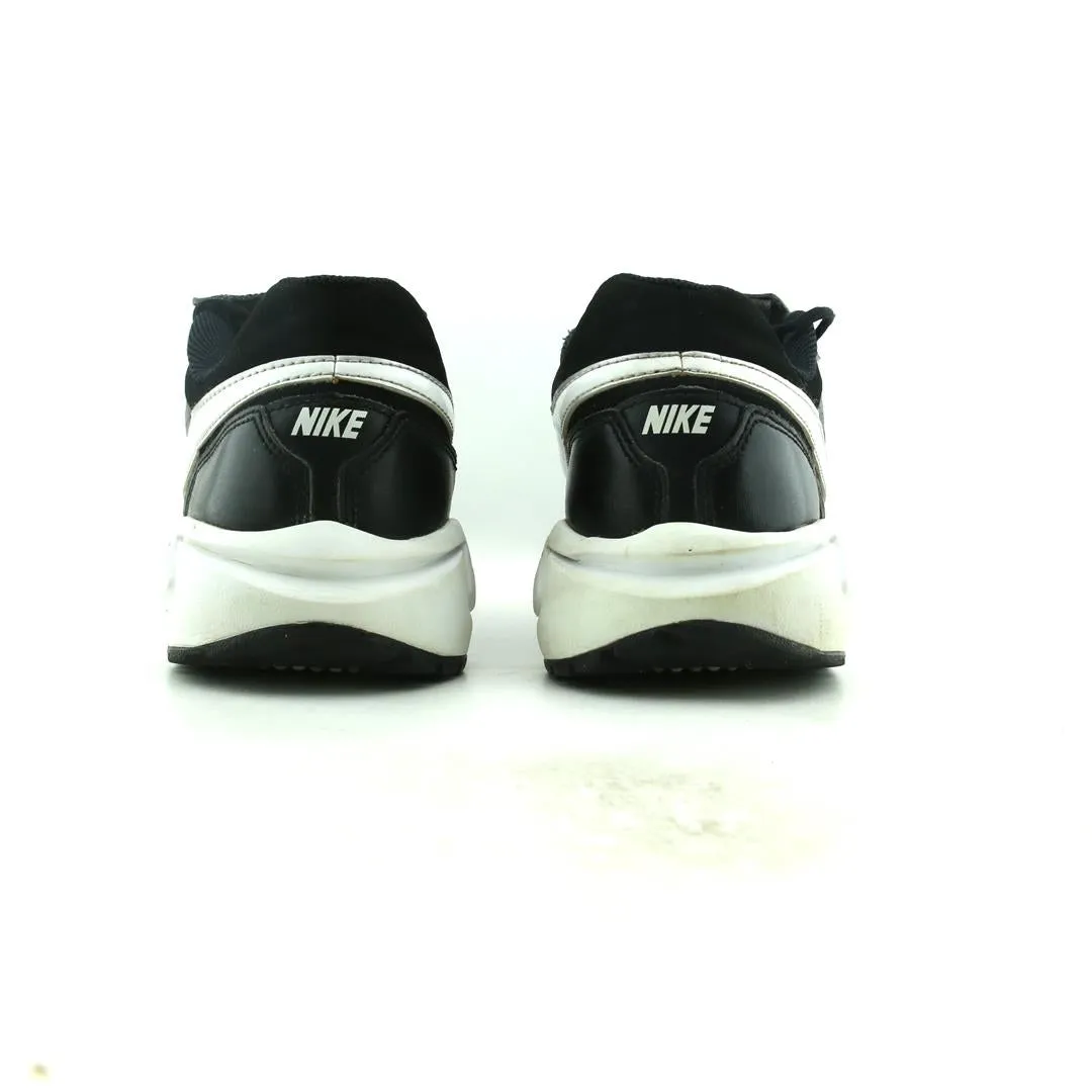 NIKE  AIR DIAMOND TRAINER