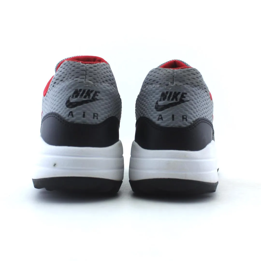 NIKE AIR MAX 1 SPIKELESS