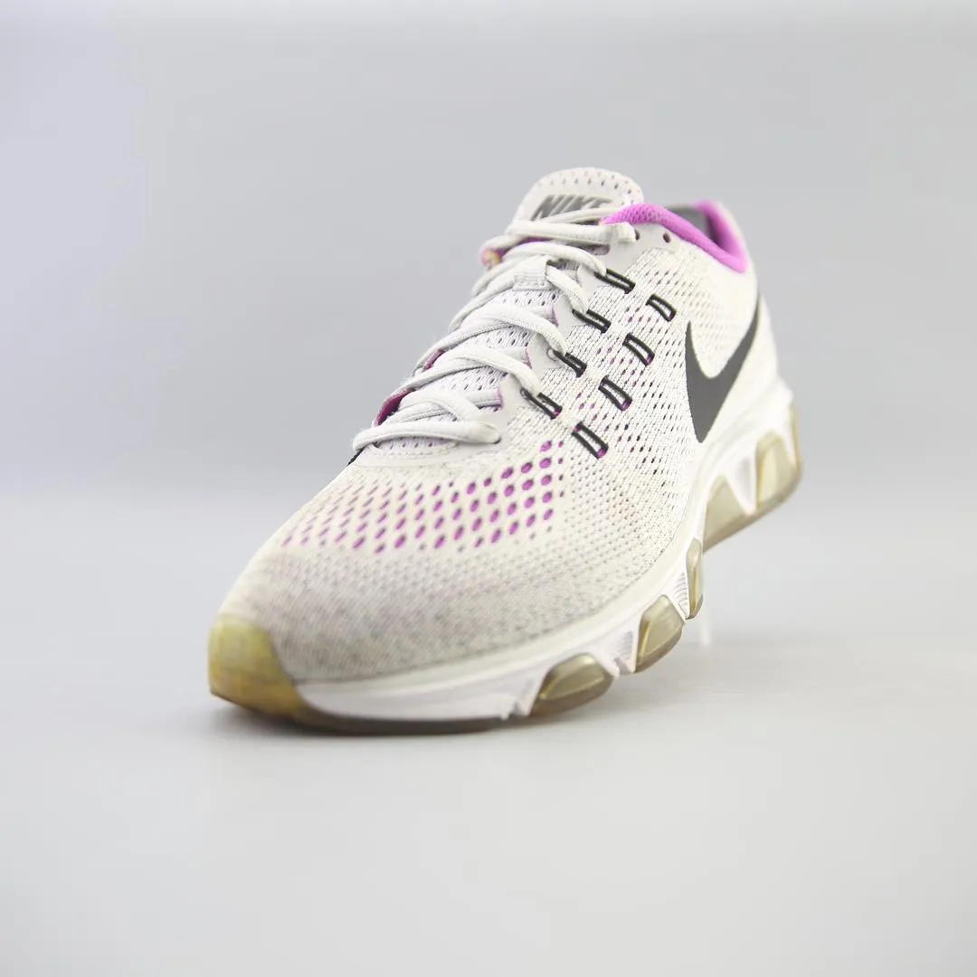 NIKE  AIR MAX TAILWIND 8