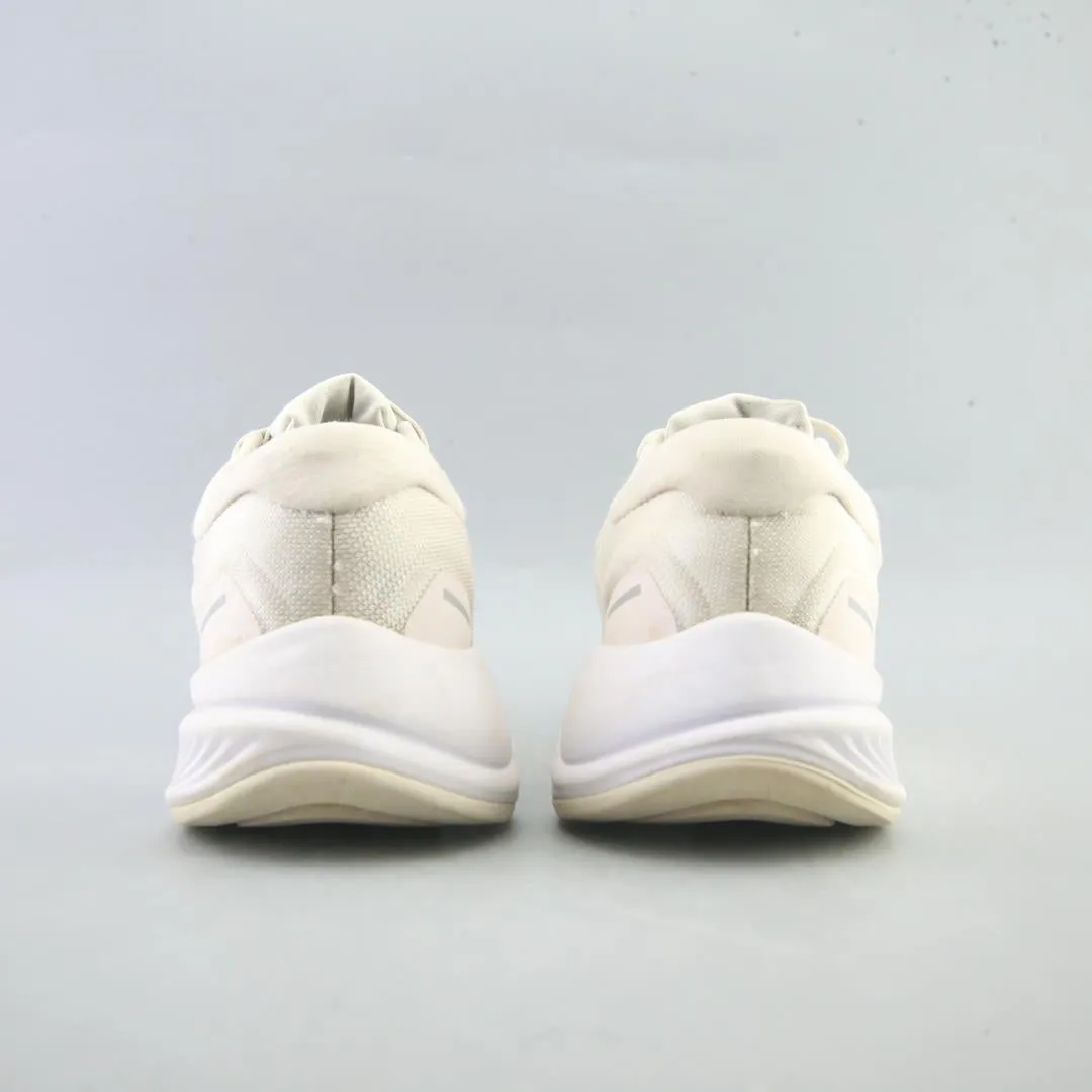 NIKE  AIR ZOOM STRUCTURE 24