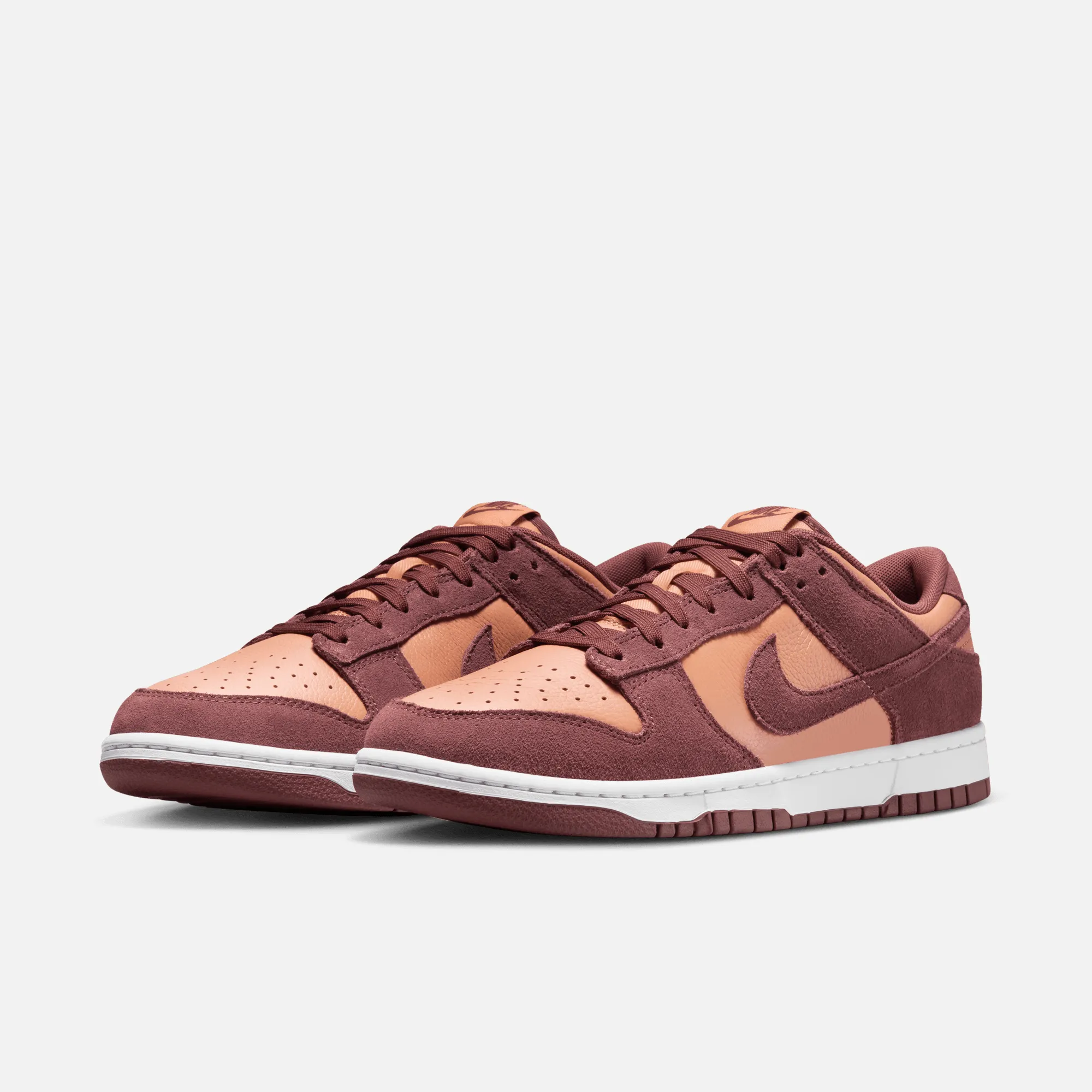 Nike Dunk Low SE Amber Brown