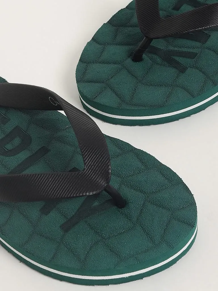 SOLEPLAY Green Textured Flip-Flop